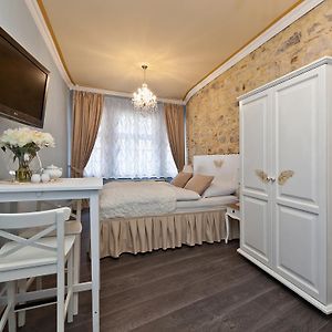 Cathedral Prague Apartments